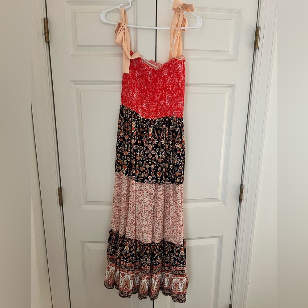 NWOT Tiered Tie Shoulder Dress